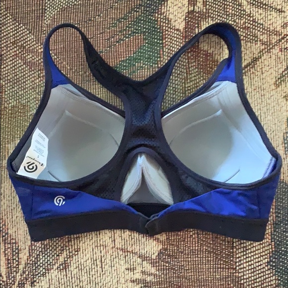 Champion High Impact Sports Bra - Picture 2 of 3